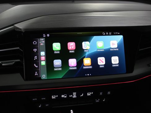 Used 2024 Audi Q4 e-tron Premium Plus image 19