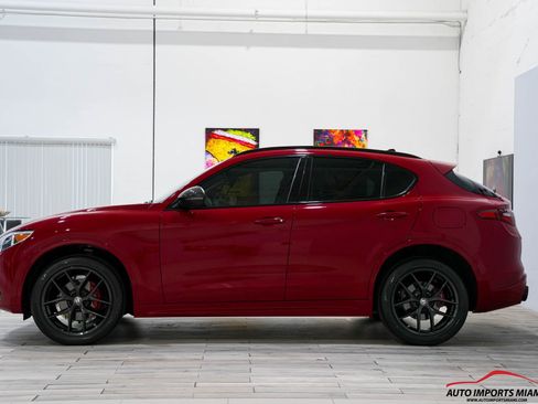 Used 2020 Alfa Romeo Stelvio Sport image 13