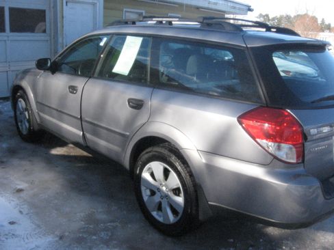 Used 2008 Subaru Outback 2.5i image 6