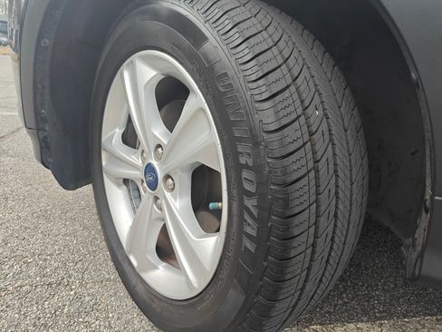 Used 2016 Ford Escape SE image 20