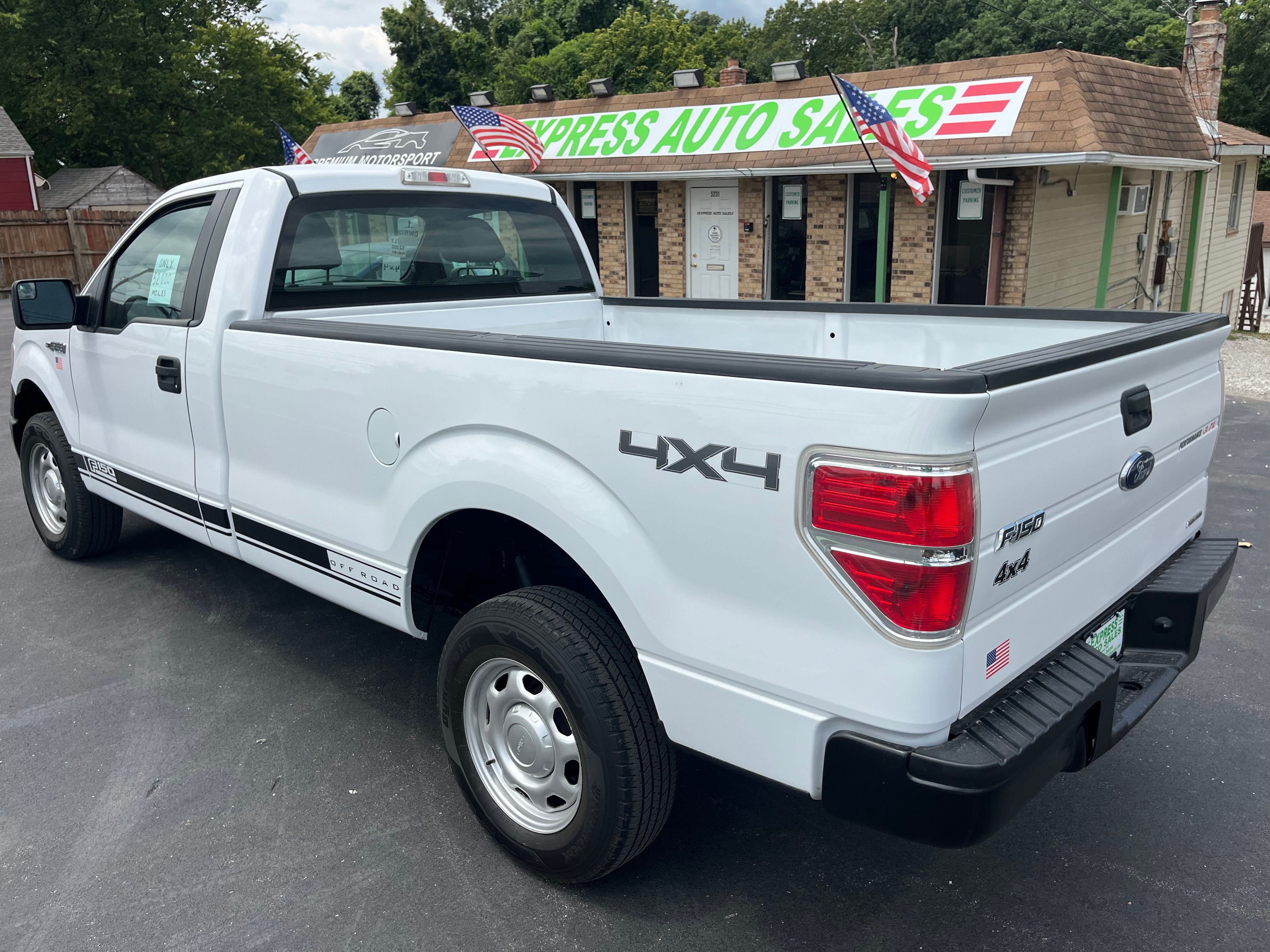 Used 2014 Ford F150 4x4 Regular Cab XL image 11