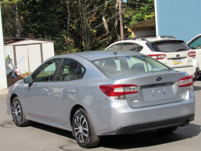 Used 2022 Subaru Impreza 2.0i Sedan AWD/4WD image 7