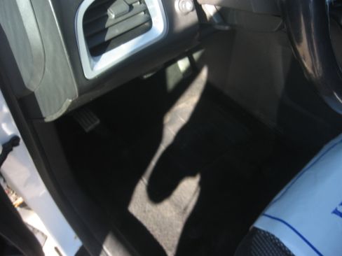 Used 2014 Chevrolet Equinox LS image 9