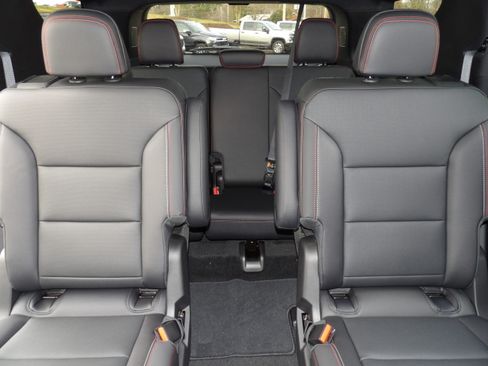 New 2026 Chevrolet Traverse Z71 image 28