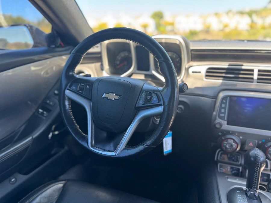 Used 2014 Chevrolet Camaro LT RWD image 10