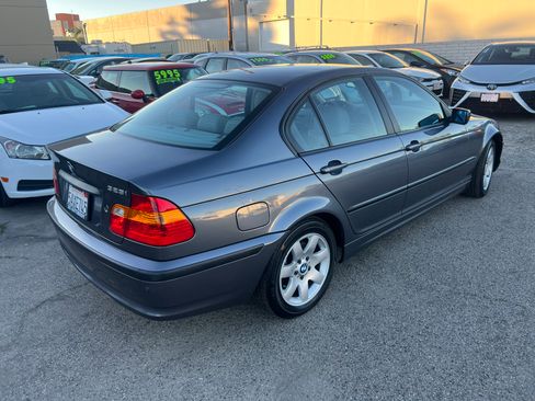 Used 2003 BMW 325i image 18