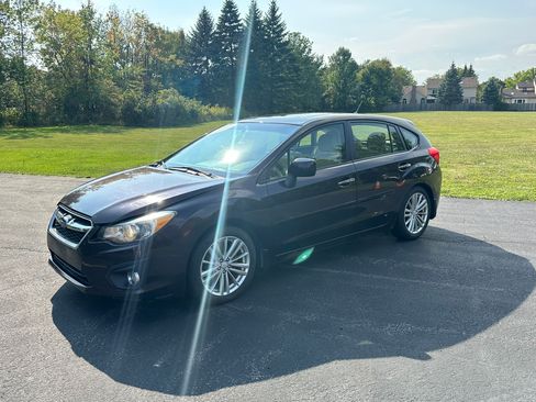 Used 2012 Subaru Impreza 2.0i Sport Limited image 2