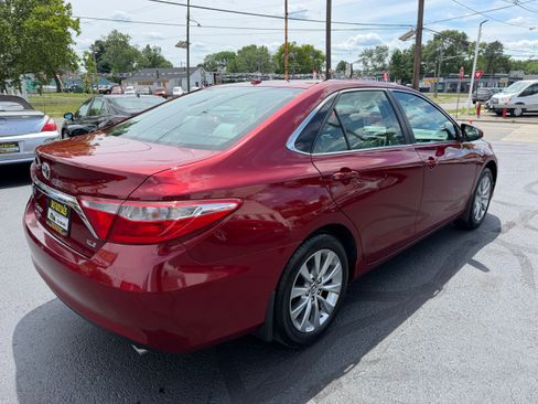 Used 2015 Toyota Camry XLE FWD image 27