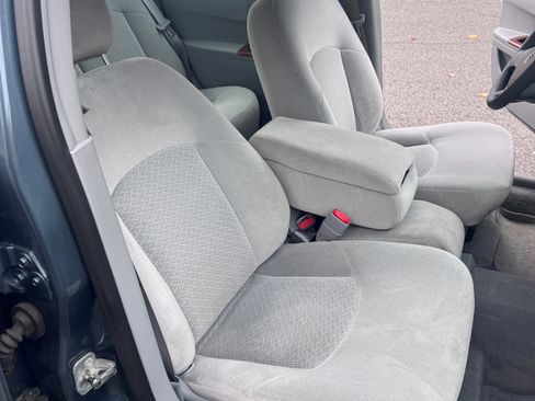 Used 2006 Buick LaCrosse CX image 20