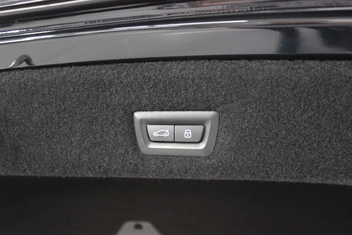 Used 2024 BMW i7 eDrive50 RWD image 58