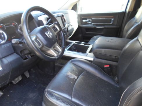 Used 2014 RAM 2500 Laramie image 5