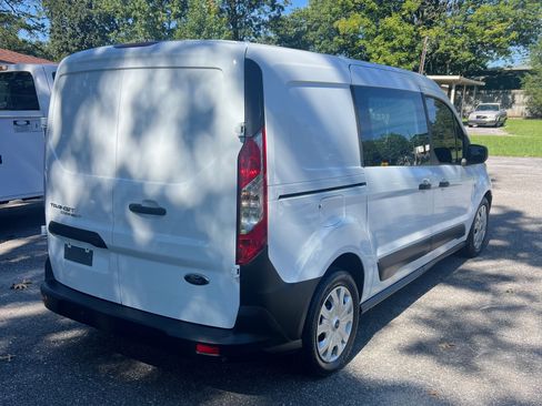 Used 2020 Ford Transit Connect XL image 3