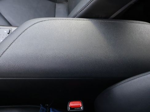 Used 2023 Toyota Camry XLE image 34