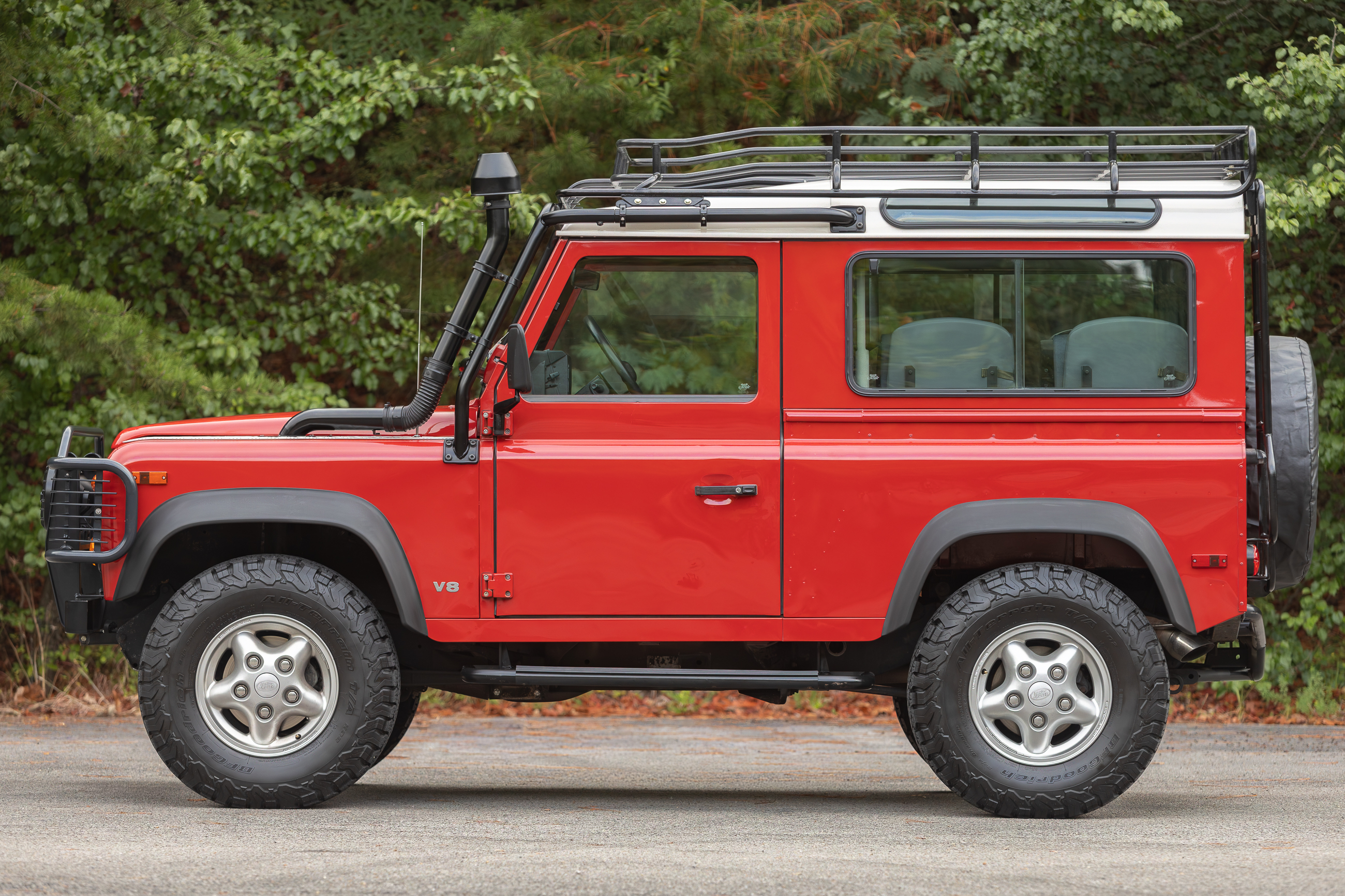 Used 1997 Land Rover Defender 90 AWD/4WD image 6