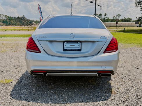 Used 2014 Mercedes-Benz S 550 Sedan w/ Sport Package image 7