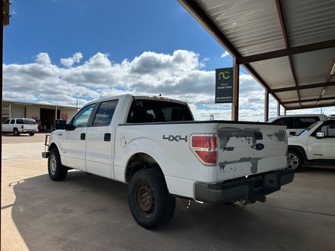 Used 2014 Ford F150 4x4 SuperCrew image 3