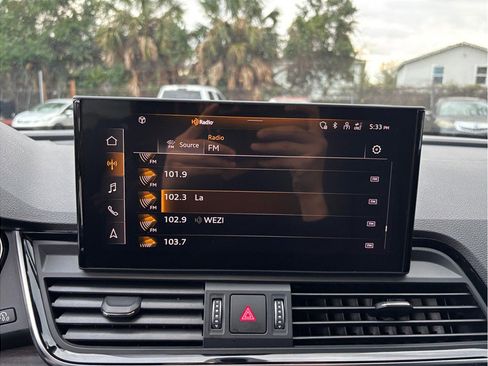 Used 2023 Audi Q5 2.0T Premium image 30