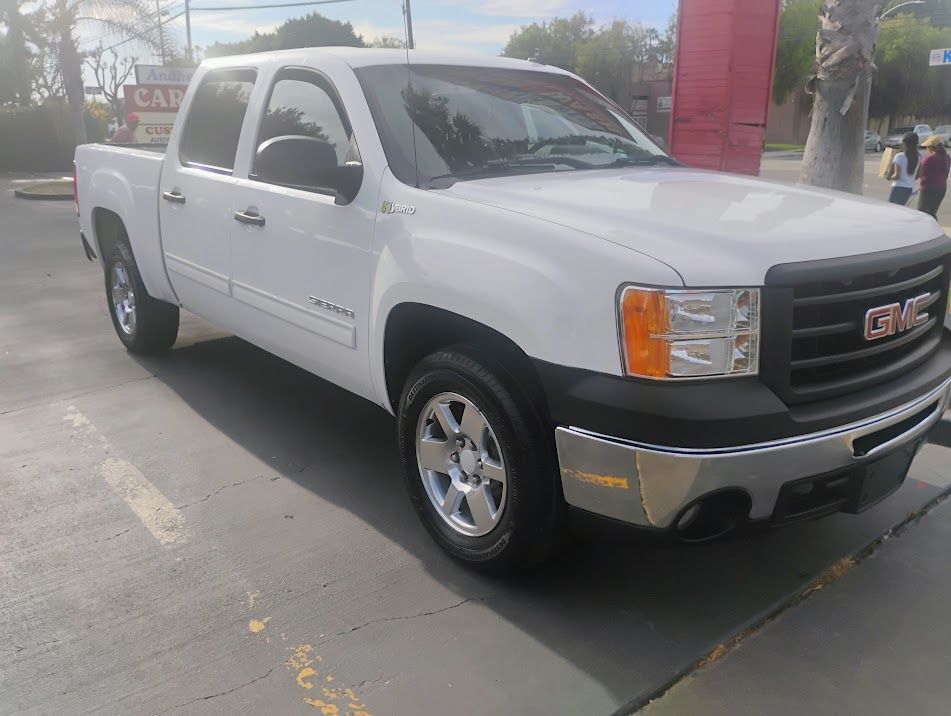 Used 2012 GMC Sierra 1500 2WD Crew Cab Hybrid image 1