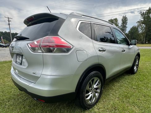 Used 2015 Nissan Rogue SL image 7