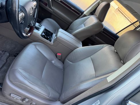 Used 2018 Lexus GX 460 image 22