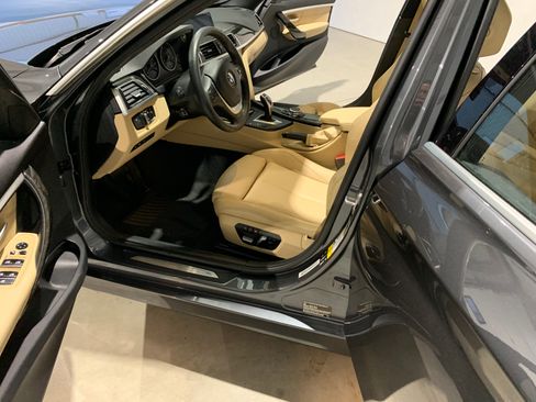 Used 2017 BMW 330i xDrive w/ Driver Assist image 8