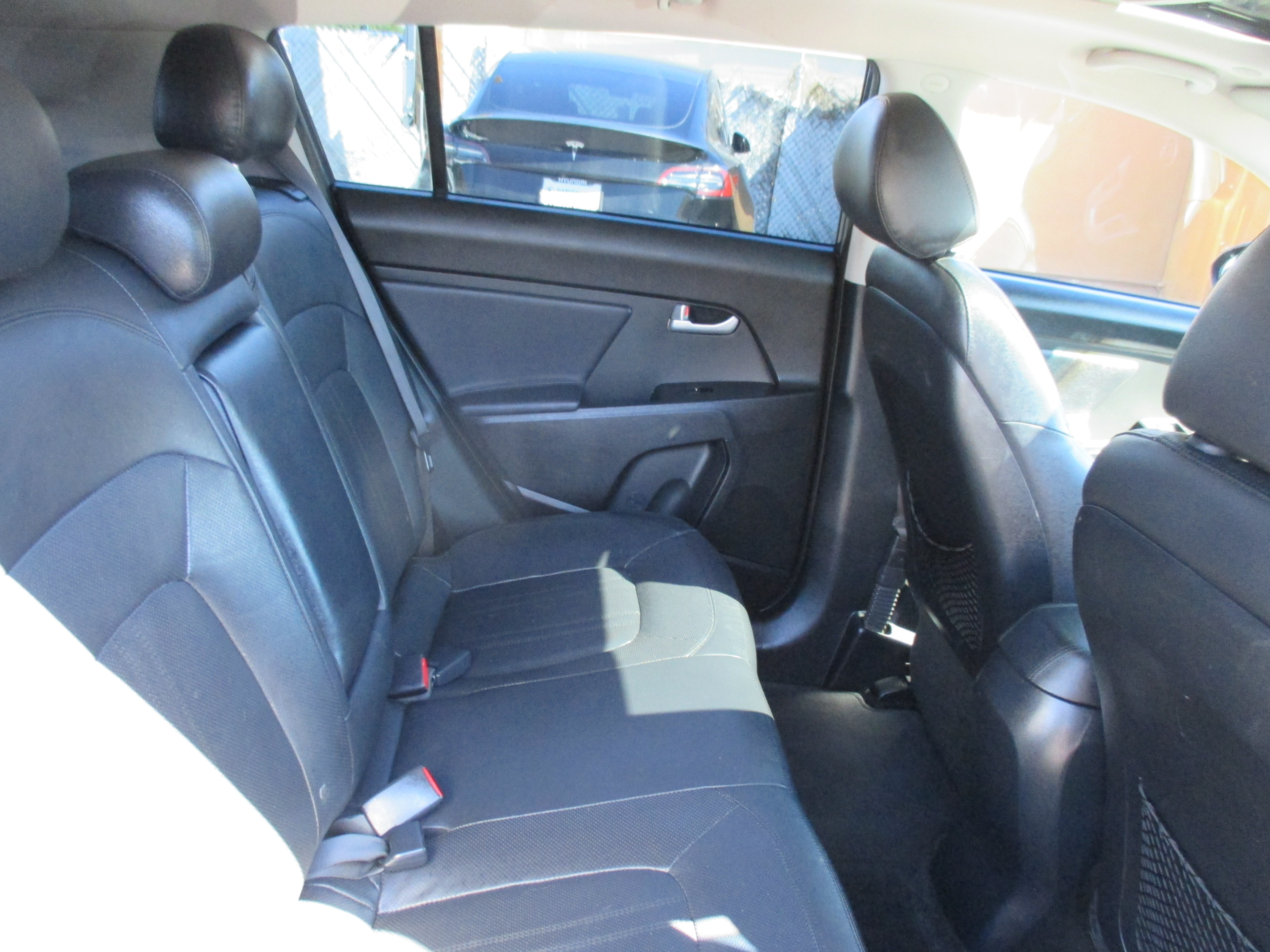 Used 2013 Kia Sportage SX Sport Utility 4D FWD image 15