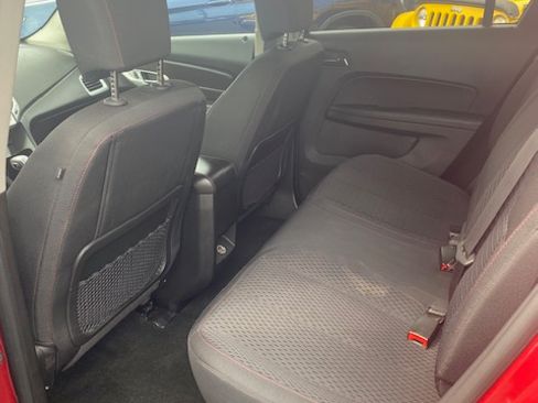 Used 2014 GMC Terrain SLE image 18