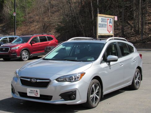 Used 2019 Subaru Impreza 2.0i Sport Premium image 1