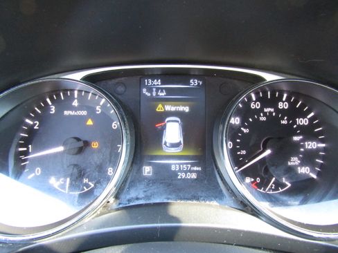 Used 2015 Nissan Rogue SL image 17