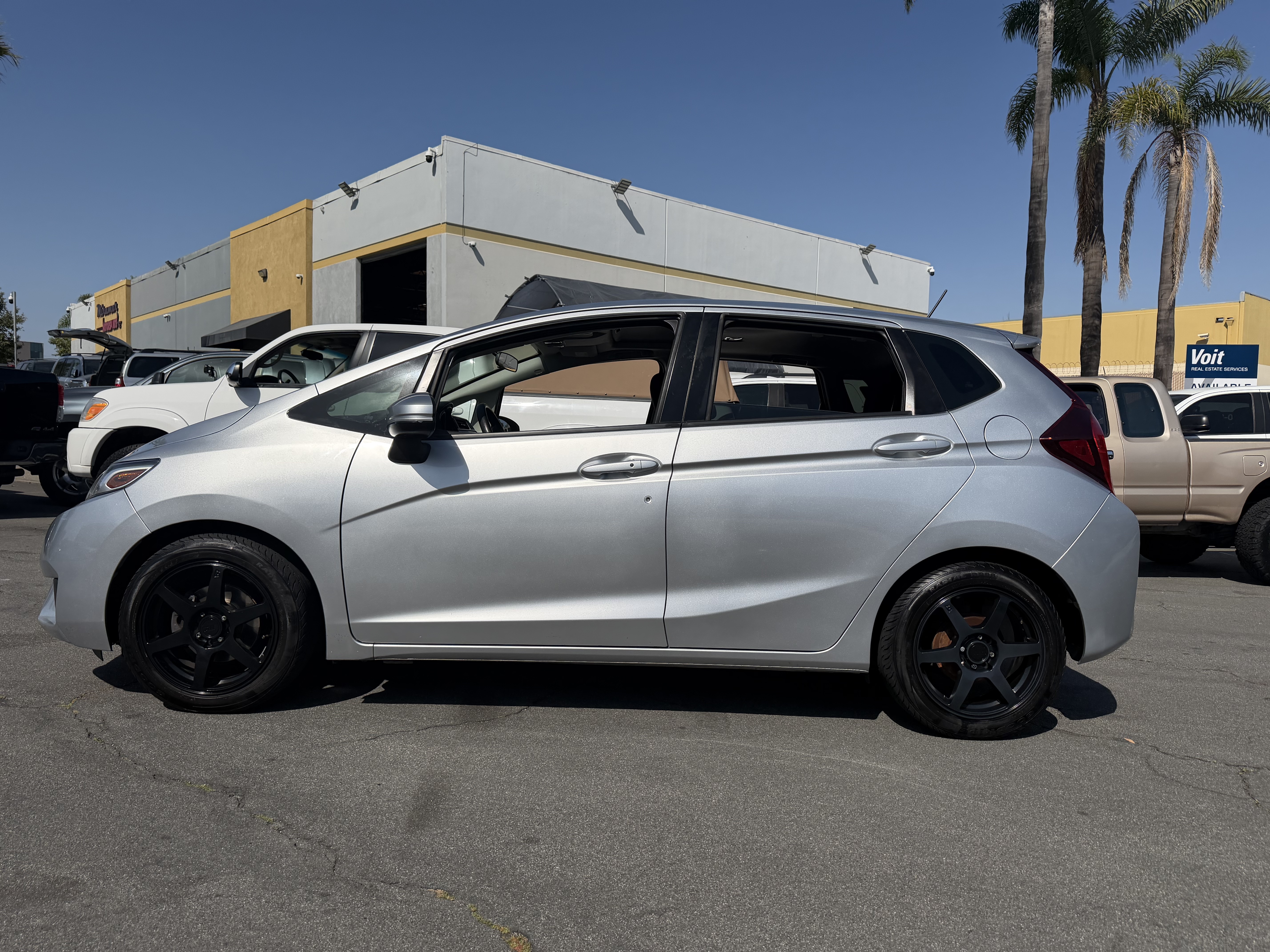 Used 2015 Honda Fit EX image 3