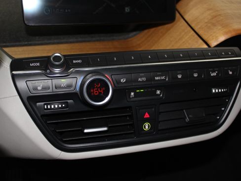 Used 2015 BMW i3 image 19