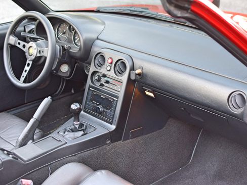 Used 1990 MAZDA MX-5 Miata image 27