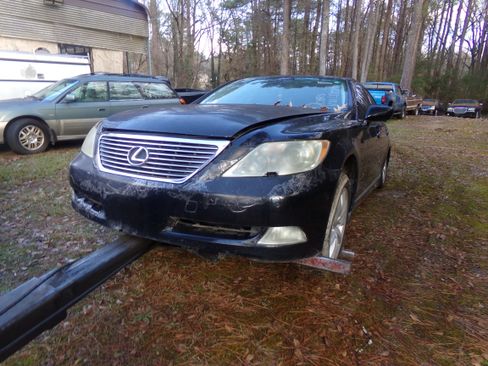 Used 2007 Lexus LS 460 L image 2