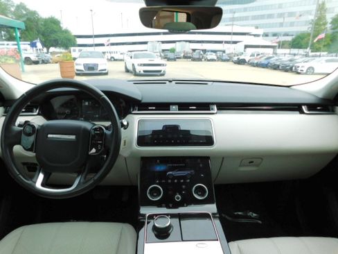 Used 2020 Land Rover Range Rover Velar S AWD/4WD image 13