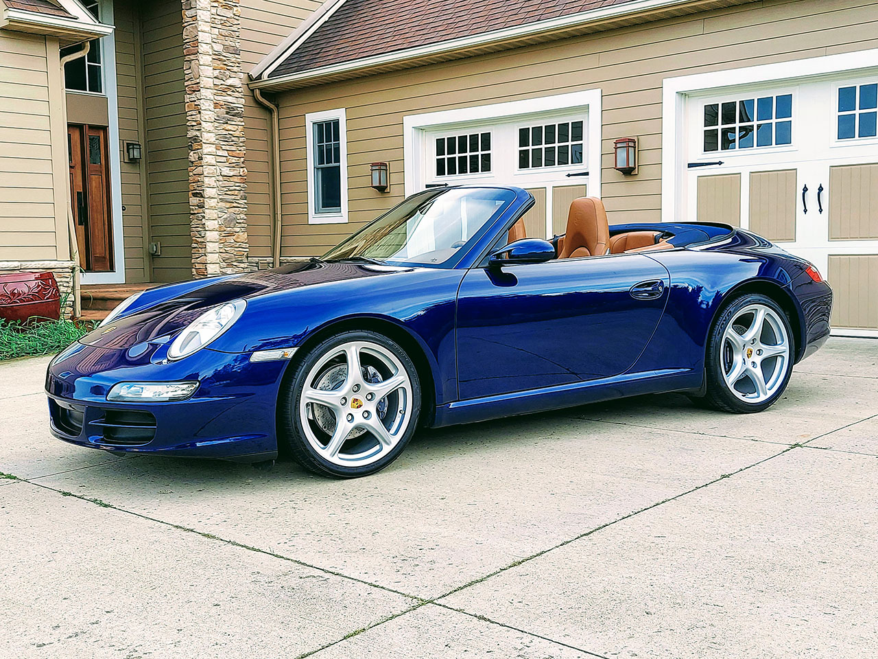 Used 2006 Porsche 911 Cabriolet RWD image 21