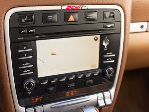 Used 2009 Porsche Cayenne GTS image 14