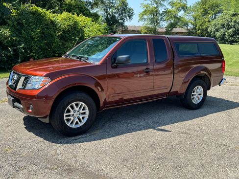 Used 2016 Nissan Frontier 2WD King Cab image 1