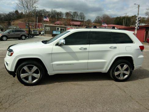 Used 2014 Jeep Grand Cherokee Overland image 2