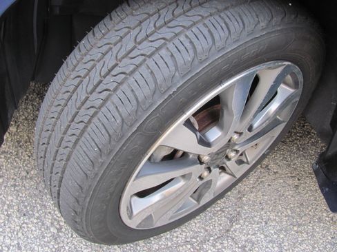 Used 2013 Honda Fit Sport image 17
