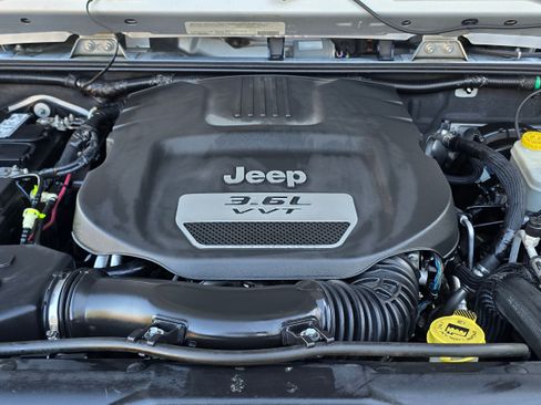 Used 2012 Jeep Wrangler Sport image 30