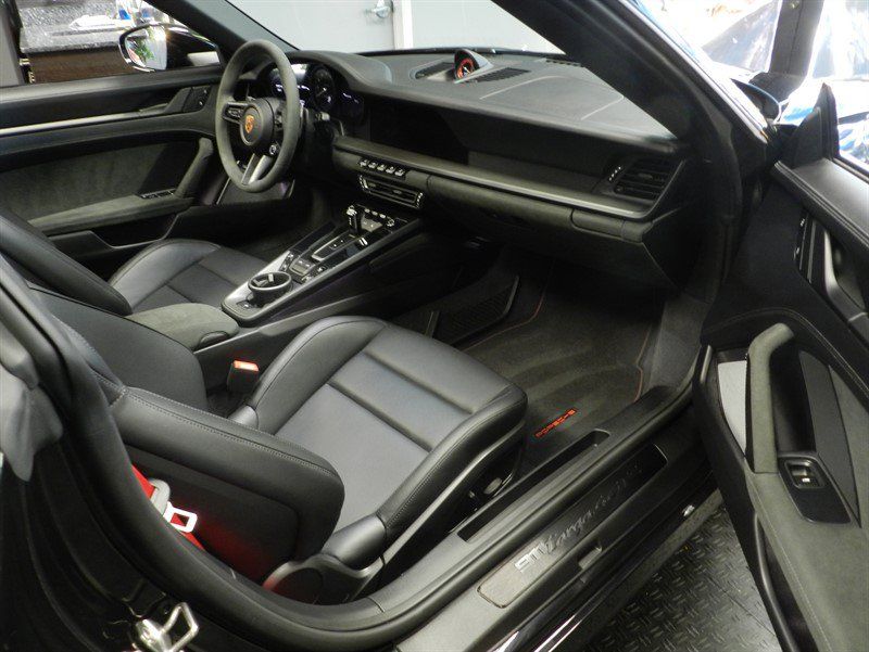Used 2024 Porsche 911 Targa 4 GTS AWD/4WD image 25