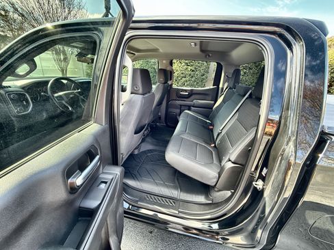 Used 2019 Chevrolet Silverado 1500 LT image 9