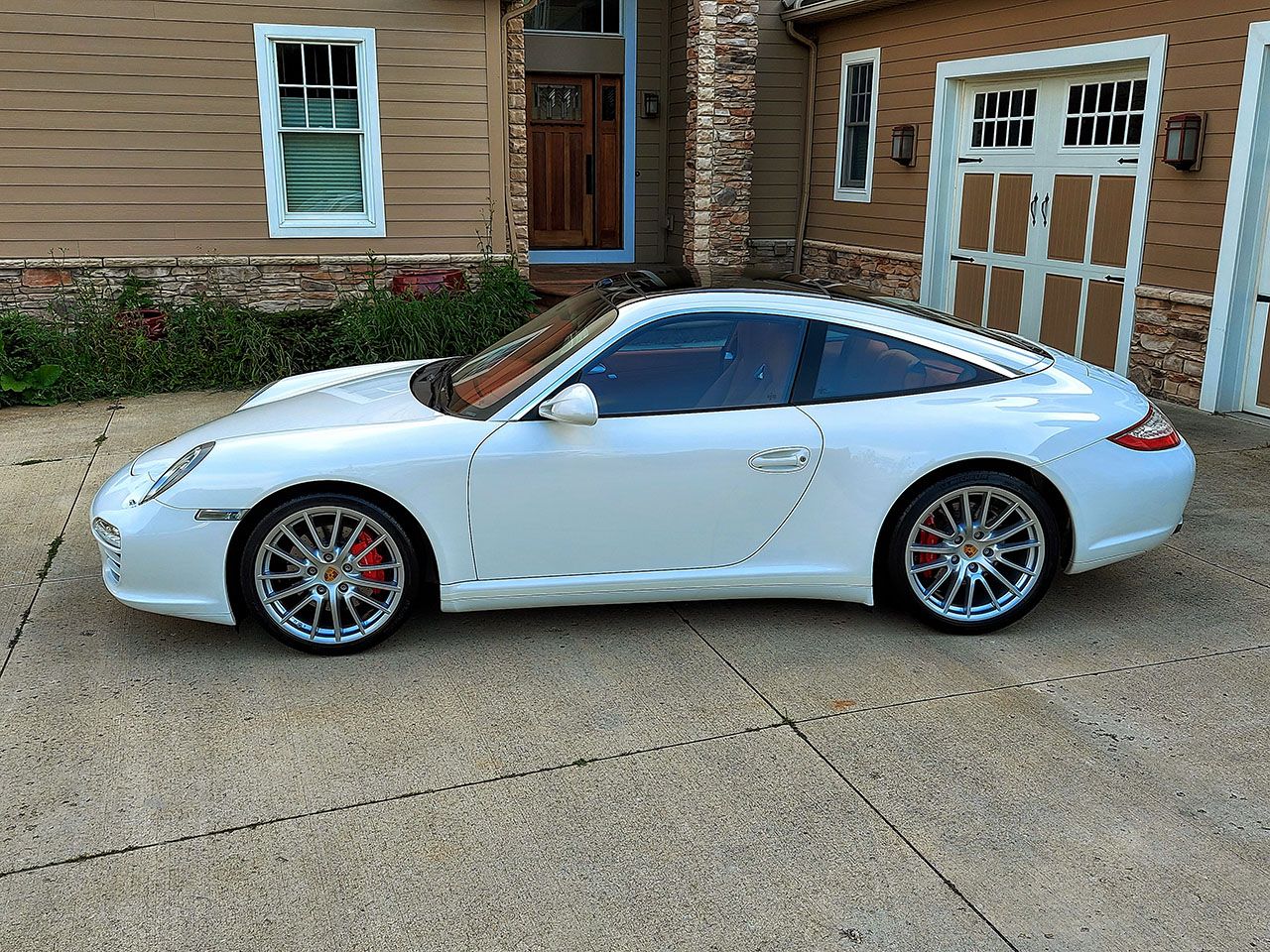 Used 2011 Porsche 911 Targa 4S AWD/4WD image 28