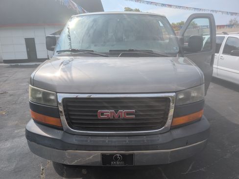Used 2006 GMC Savana 3500 LS image 4