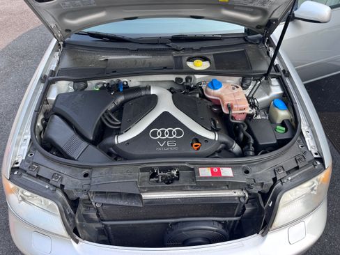 Used 2004 Audi A6 2.7T S line quattro Sedan AWD/4WD image 23