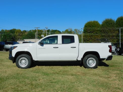 New 2026 Chevrolet Colorado W/T image 6