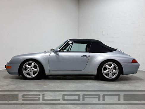 Used 1995 Porsche 911 Carrera image 3