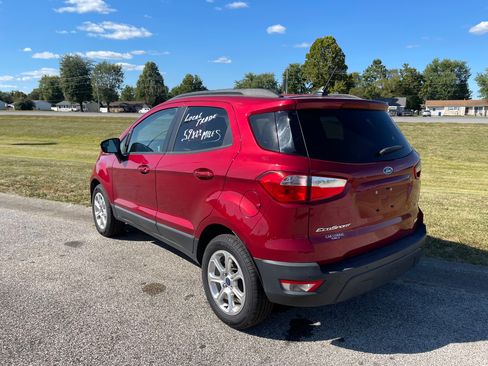 Used 2018 Ford EcoSport SE image 3