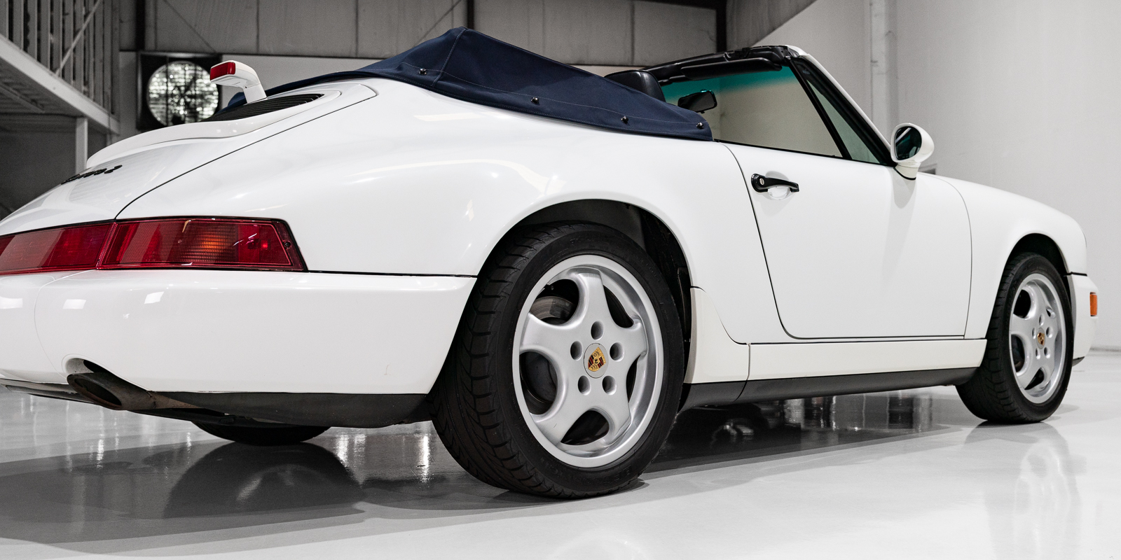 Used 1993 Porsche 911 Carrera Cabriolet RWD image 35
