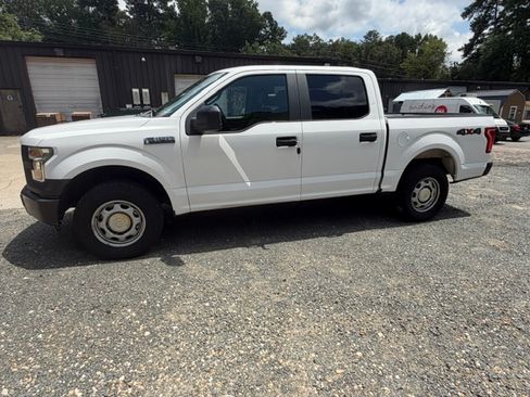 Used 2017 Ford F150 4x4 SuperCrew image 6